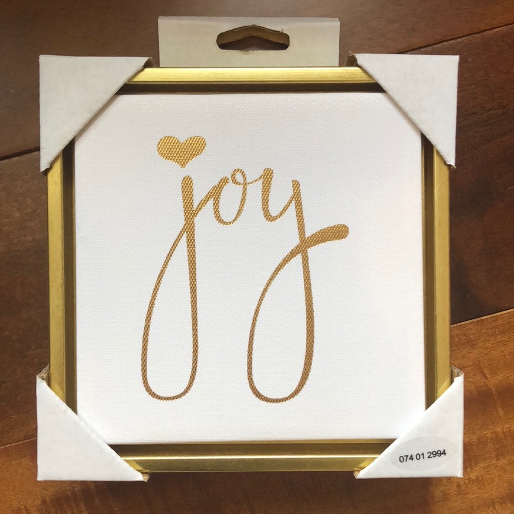 JOY wall canvas art 6x6 (NWT)